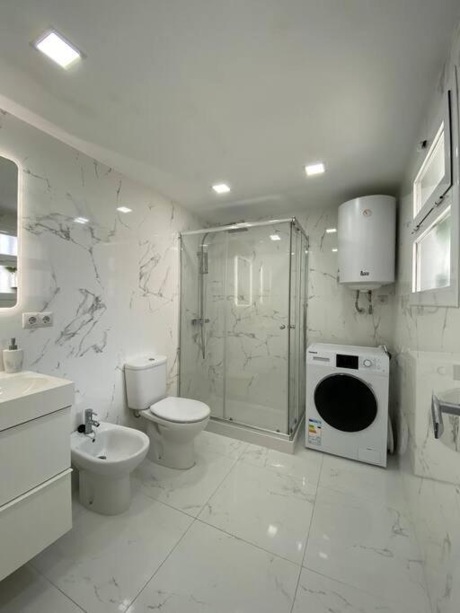 Casa Casablanca Apartment ตอร์เรโมลิโนส ภายนอก รูปภาพ